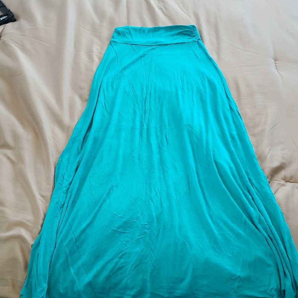 Elegant Teal Skirt